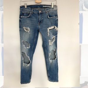 Torn Ankle Jeans- Zara